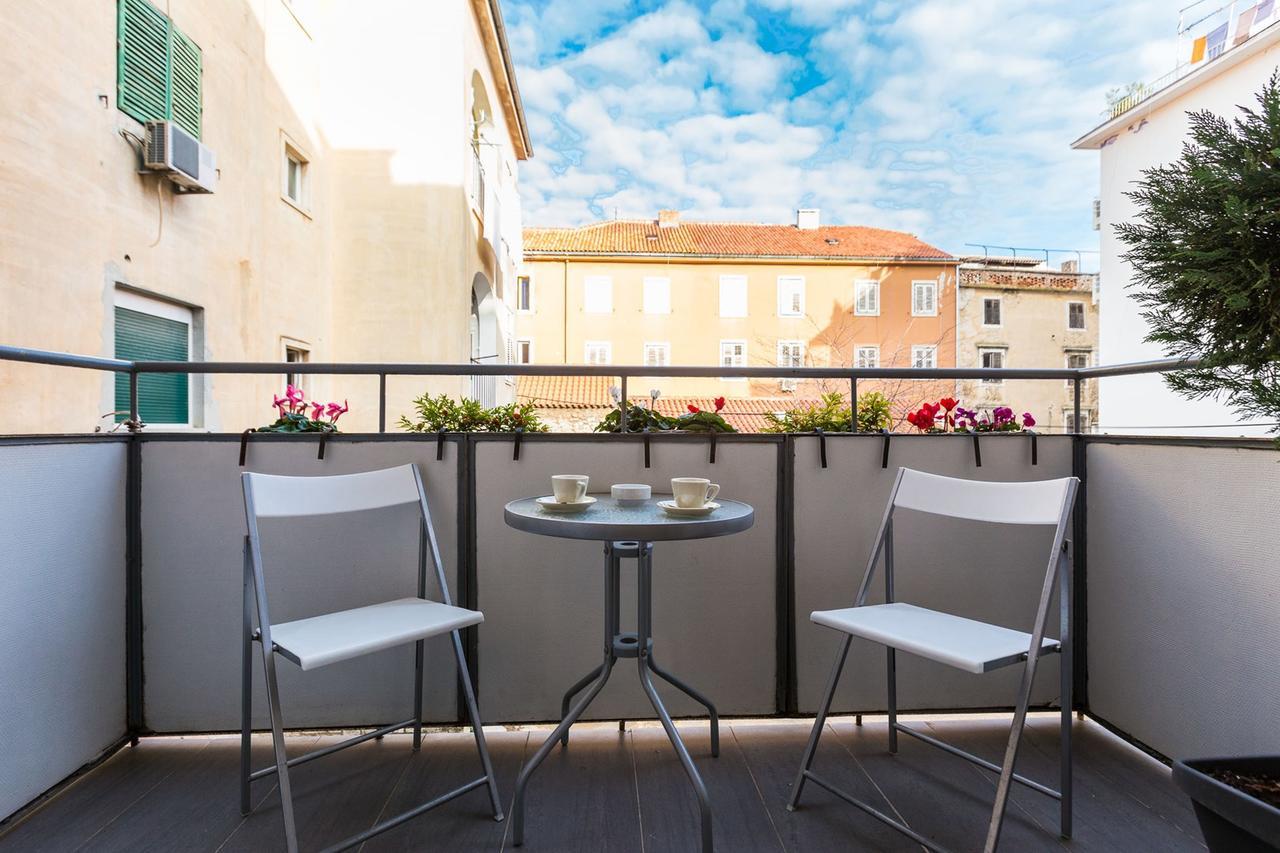 Fifi Apartment W. Parking In Old Town Zadar Exterior foto