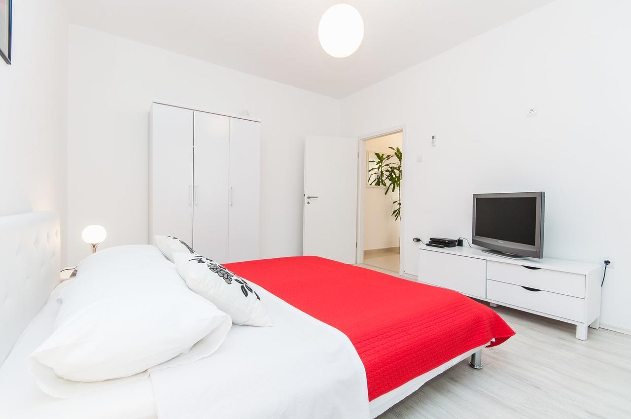 Fifi Apartment W. Parking In Old Town Zadar Exterior foto